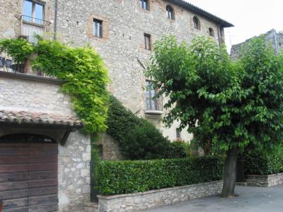 Portion of medieval castle For sale in Todi, Umbria, Italy